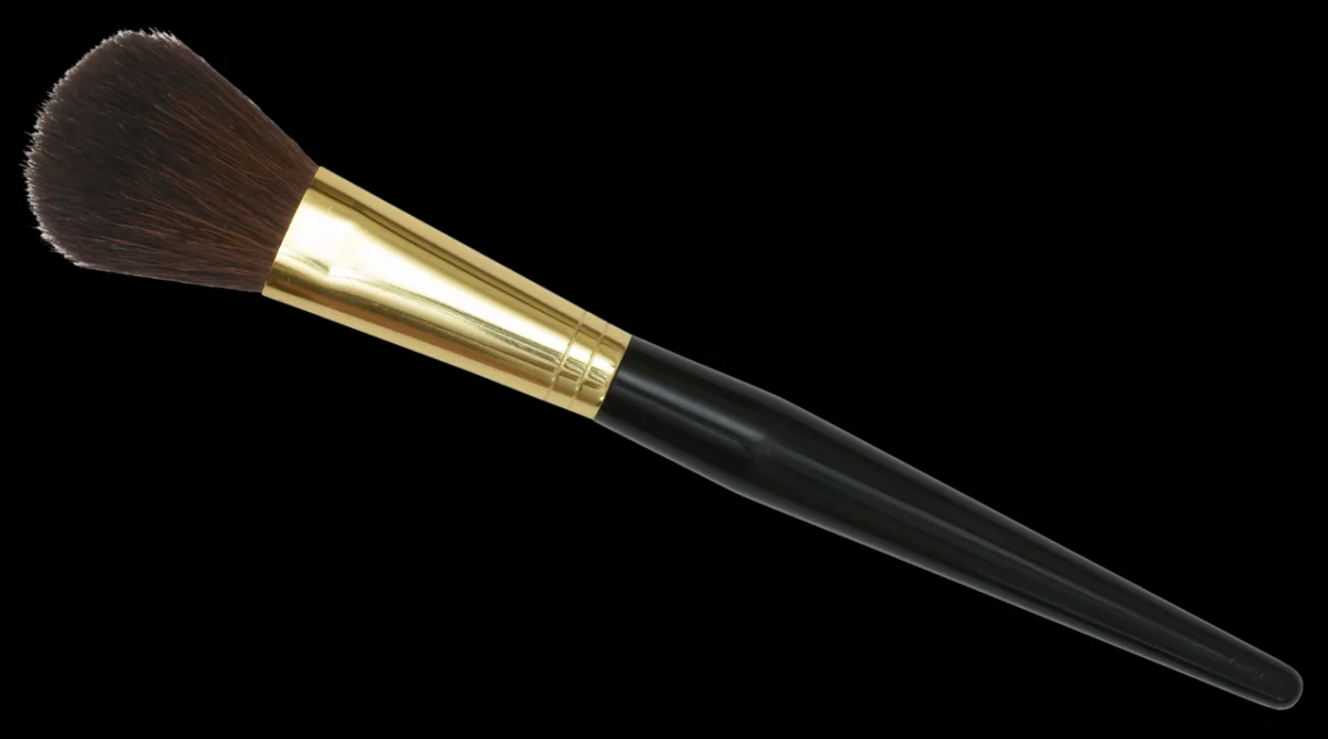 Bril en make-up: wat wel en niet werkt achter glas